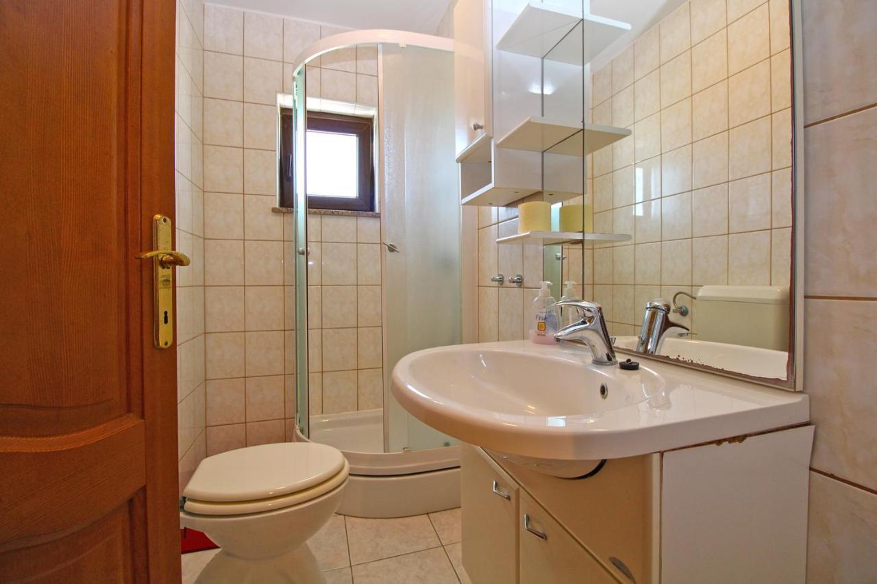 Apartments Veroslava 2159 Pula Exterior foto