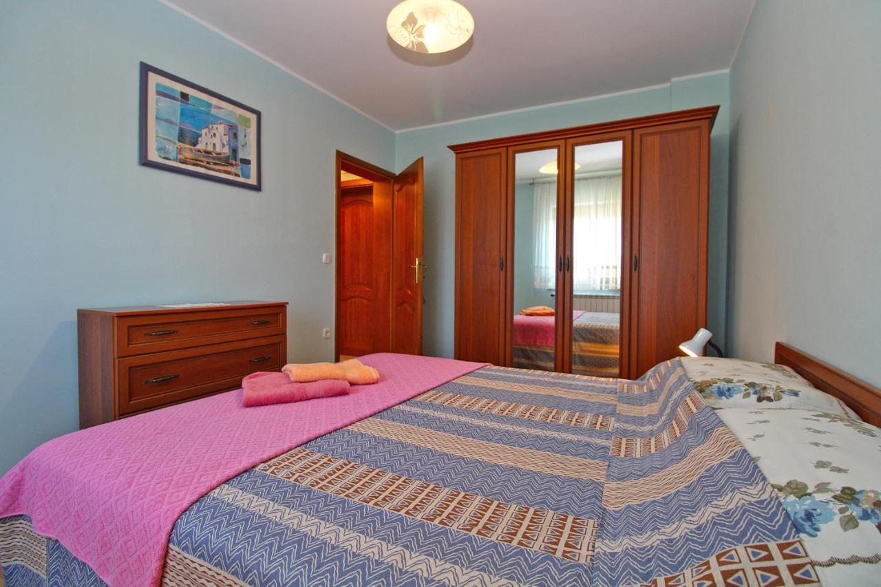 Apartments Veroslava 2159 Pula Exterior foto